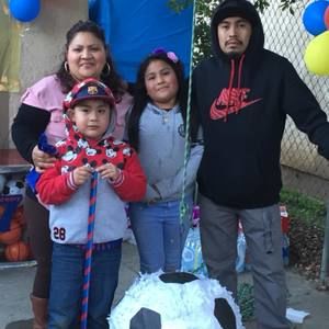 Meet your Posher, Iris